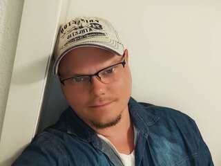 AaronLampert webcam livejasmin.com free