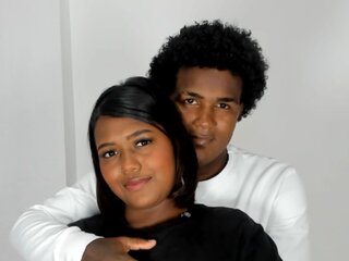 EmilyAndJean show shows pictures