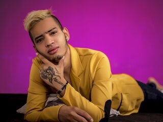 JosephTaylor live porn camshow