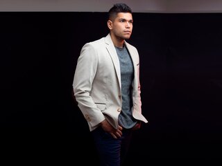 KenModrick private toy live