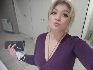 LilithAlexi camshow camshow shows