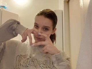 LynCreedon webcam nude anal