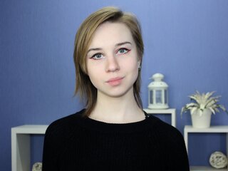 MaxEasy sex camshow shows