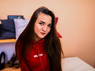 MoliMoore camshow shows webcam