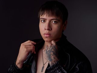 RomanKene online shows video