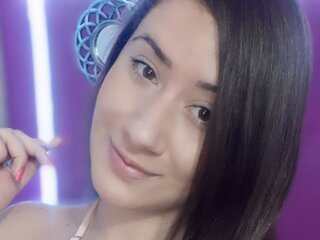 RubbiSims ass show pics