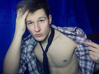 VENDIGO nude shows private