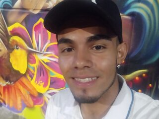 YovaniRamirez pictures real livejasmine